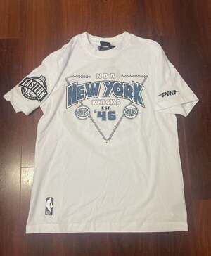 Pro Standard New York Knicks NBA Graphic T-Shirt White Size Medium